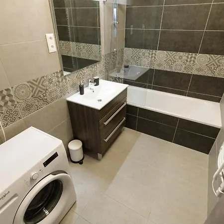 K40 Double Bedroom In The Center Appartement *