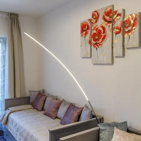 K40 Double Bedroom In The Center 아파트