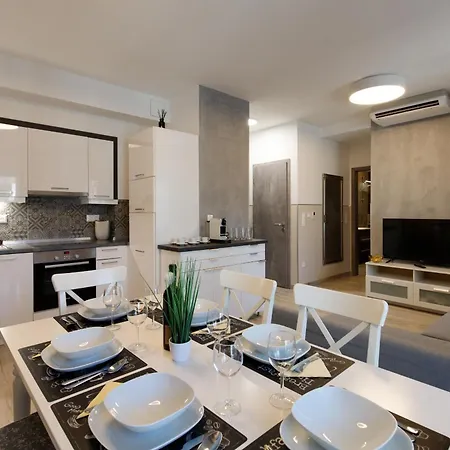 아파트 K40 Double Bedroom In The Center *